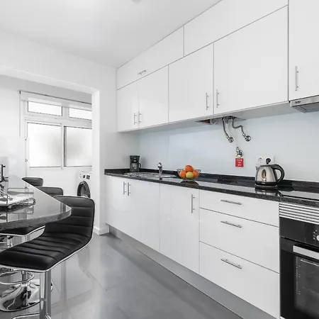 Alegria Ii * Funchal (Madeira)